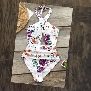 Cupshe Meduim Rose Garden Wrap One-Piece Swimsuit
